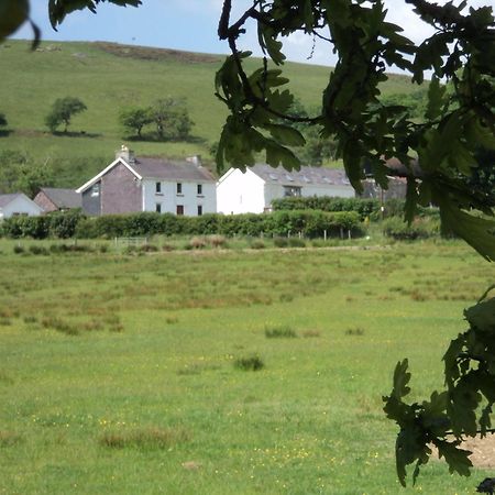 Merlin Cottages ランダバリー エクステリア 写真